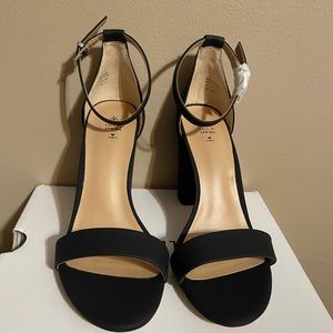 Black high heel sandals (heel high 3.75”)